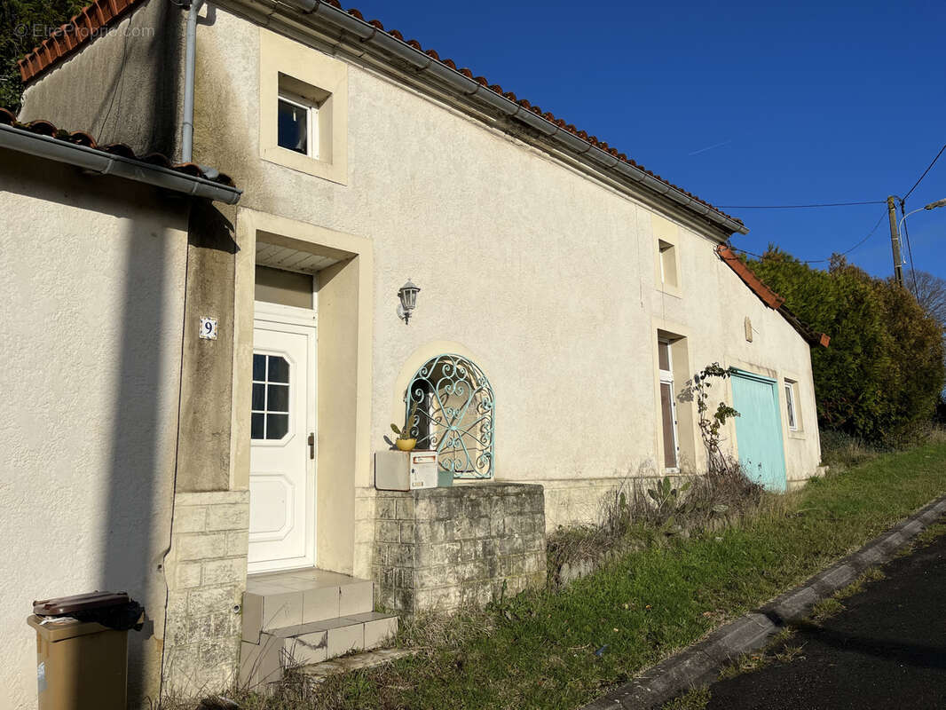 Appartement à SAINT-FORT-SUR-GIRONDE