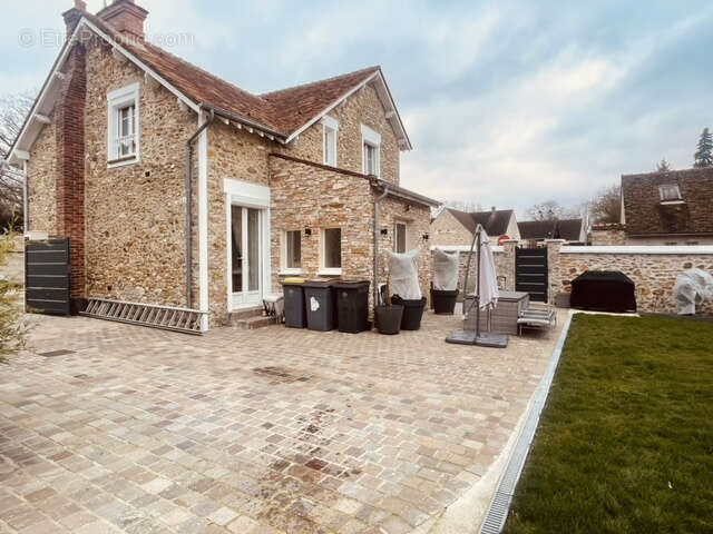 Maison à BOISSISE-LA-BERTRAND