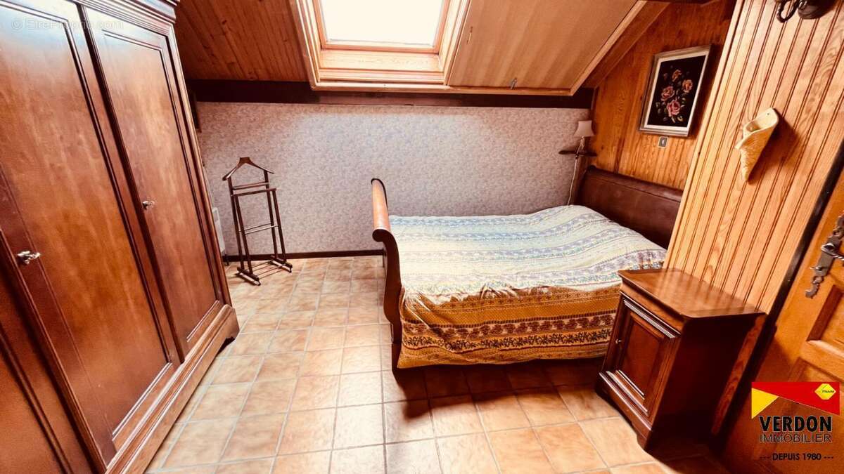 Maison à VILLARS-COLMARS