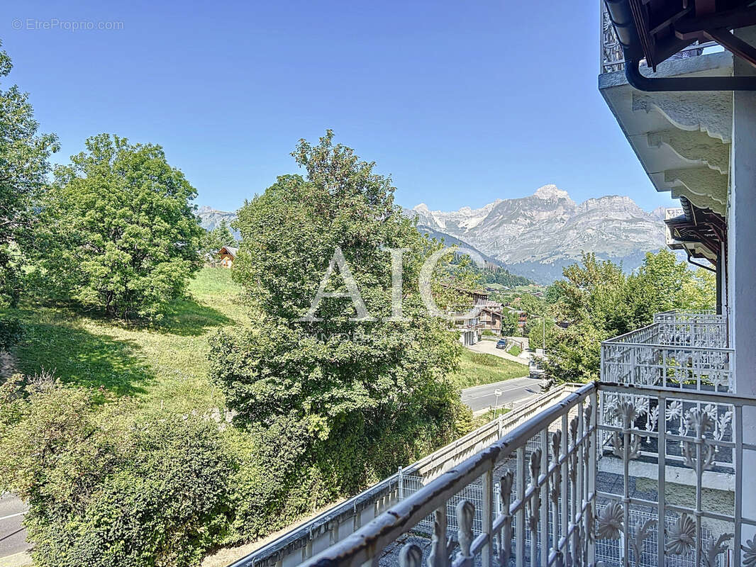 Appartement à COMBLOUX