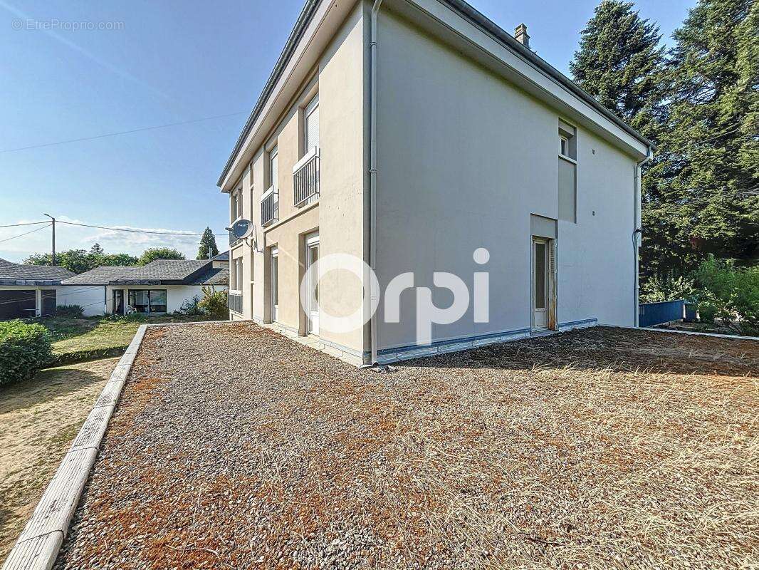 Appartement à LAPLEAU