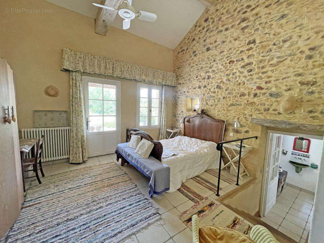 Maison à SIORAC-EN-PERIGORD