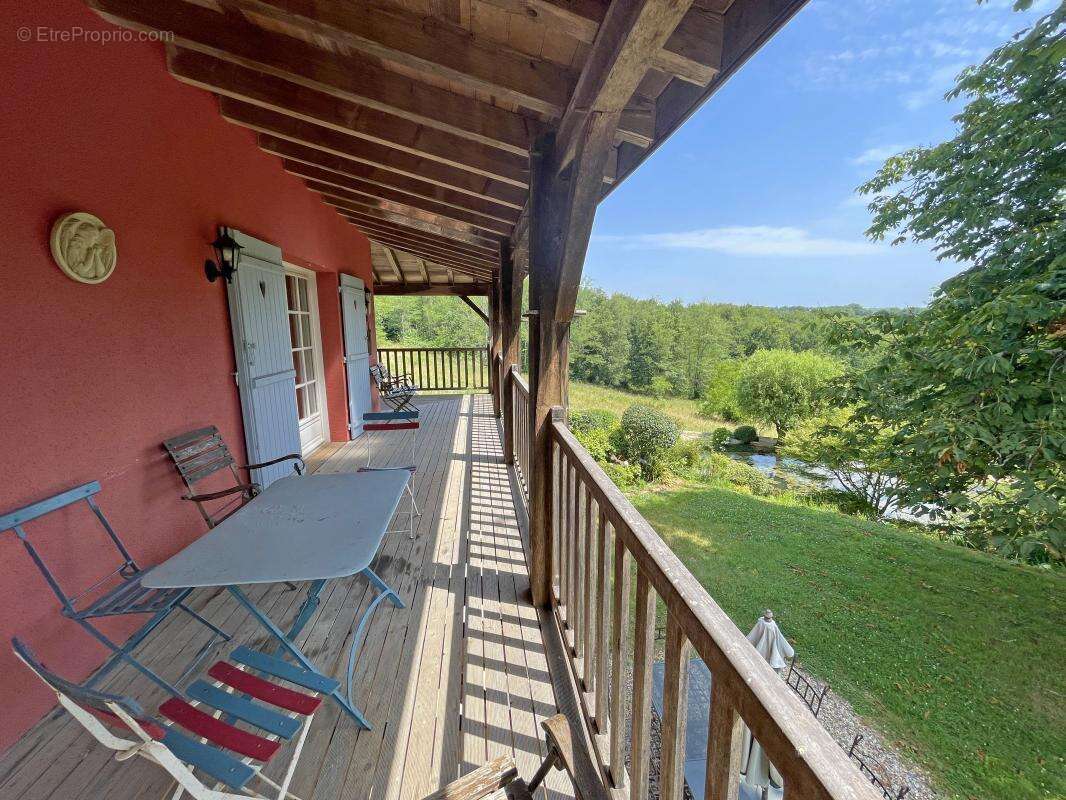 Maison à SIORAC-EN-PERIGORD