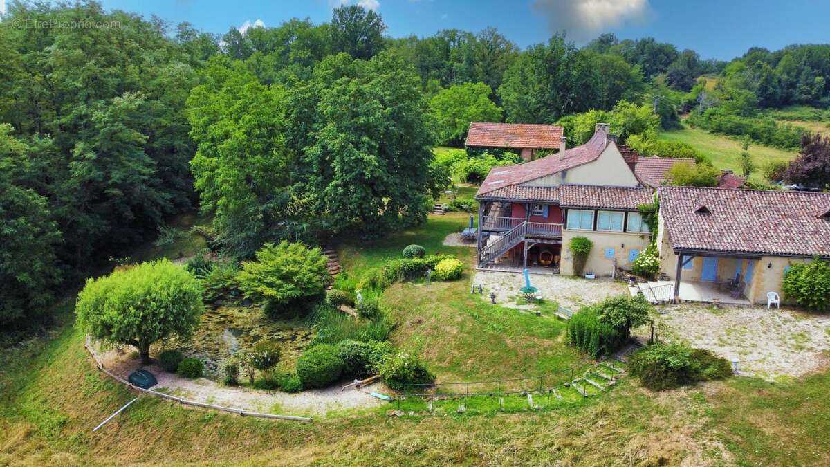 Maison à SIORAC-EN-PERIGORD
