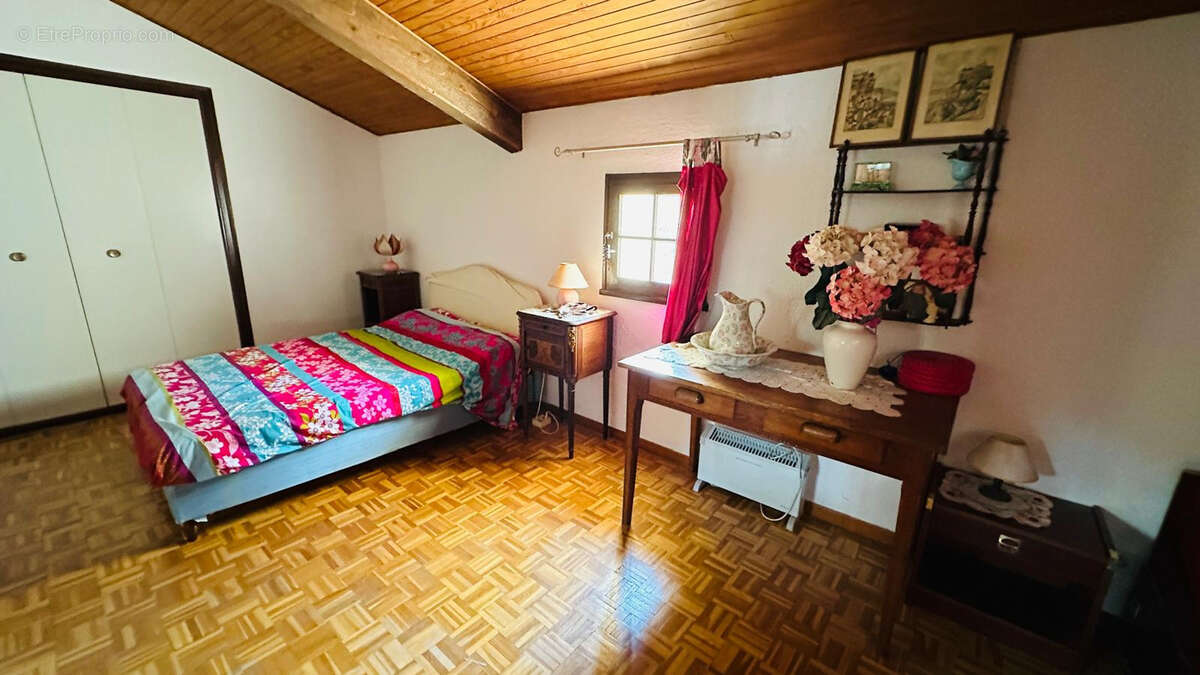 Maison à ROCHEFORT-DU-GARD