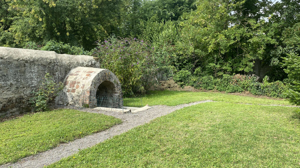 Maison à LONGNY-AU-PERCHE