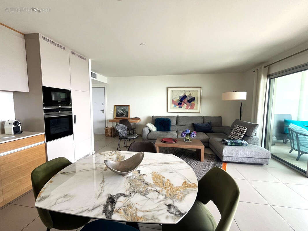 Appartement à SARI-SOLENZARA