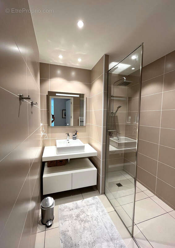 Appartement à SARI-SOLENZARA