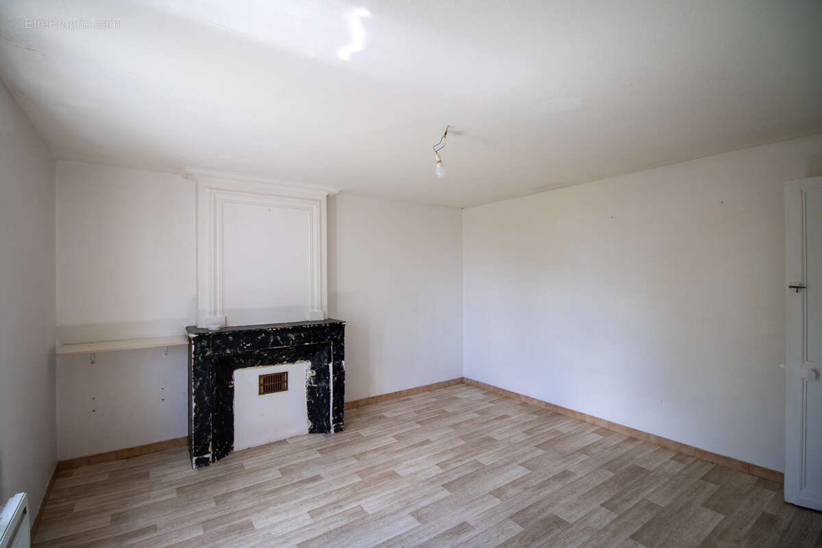 Appartement à SAINTES