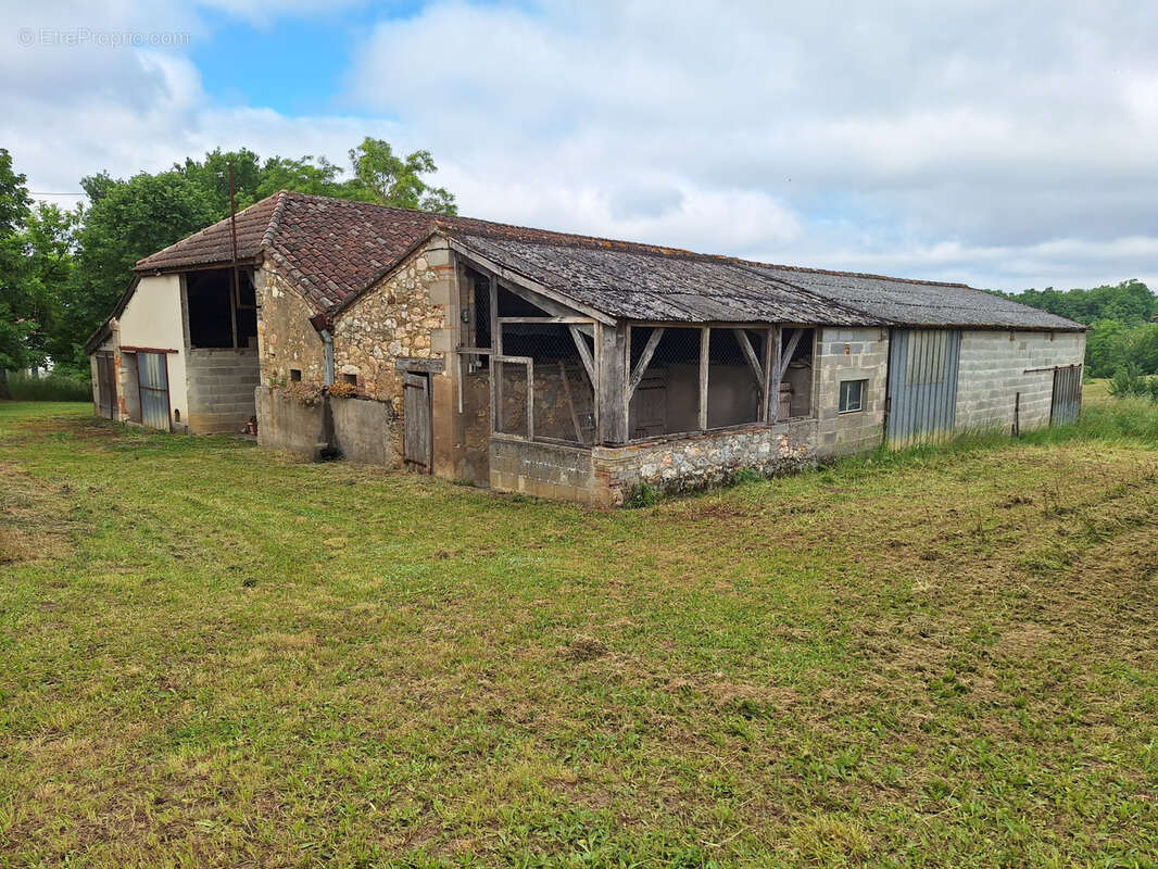 Maison à SAINT-GEORGES