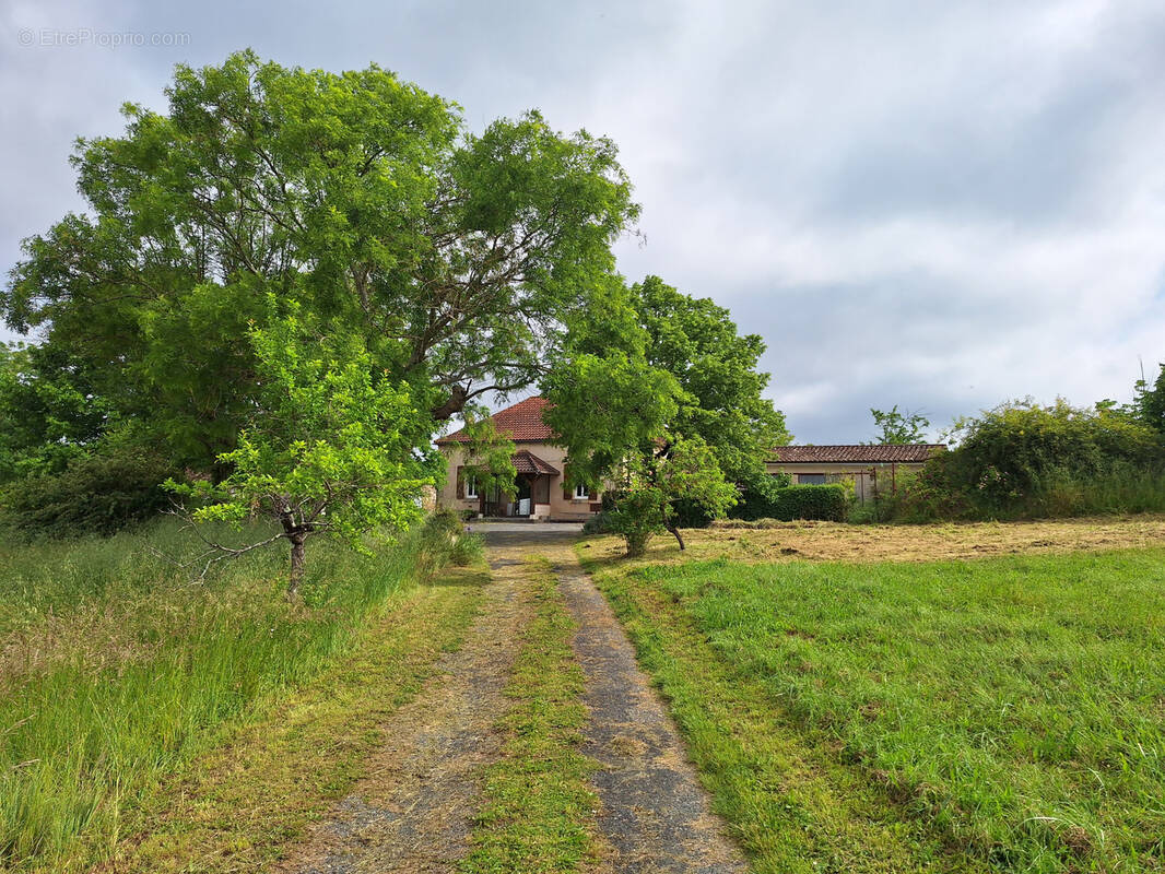 Maison à SAINT-GEORGES