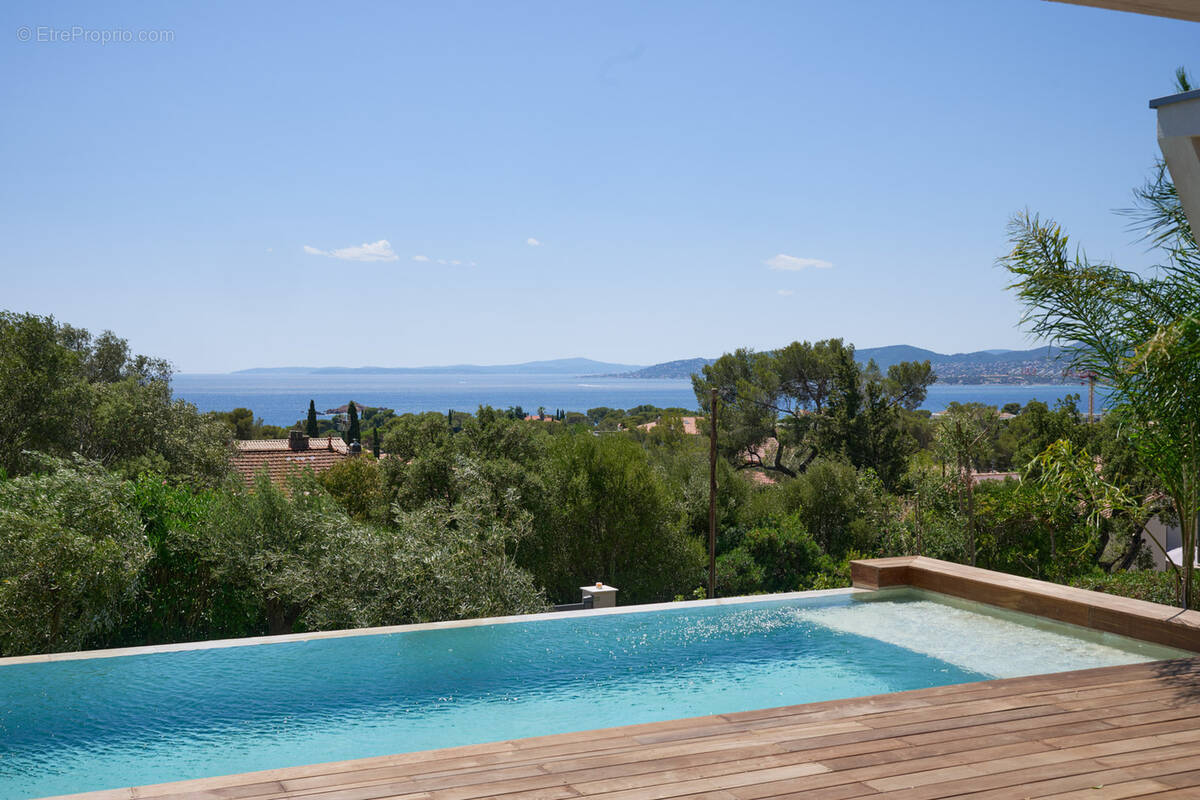 Maison à SAINT-RAPHAEL