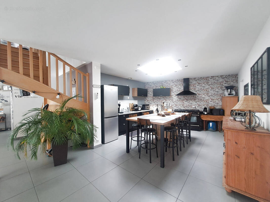 Maison à LA TURBALLE