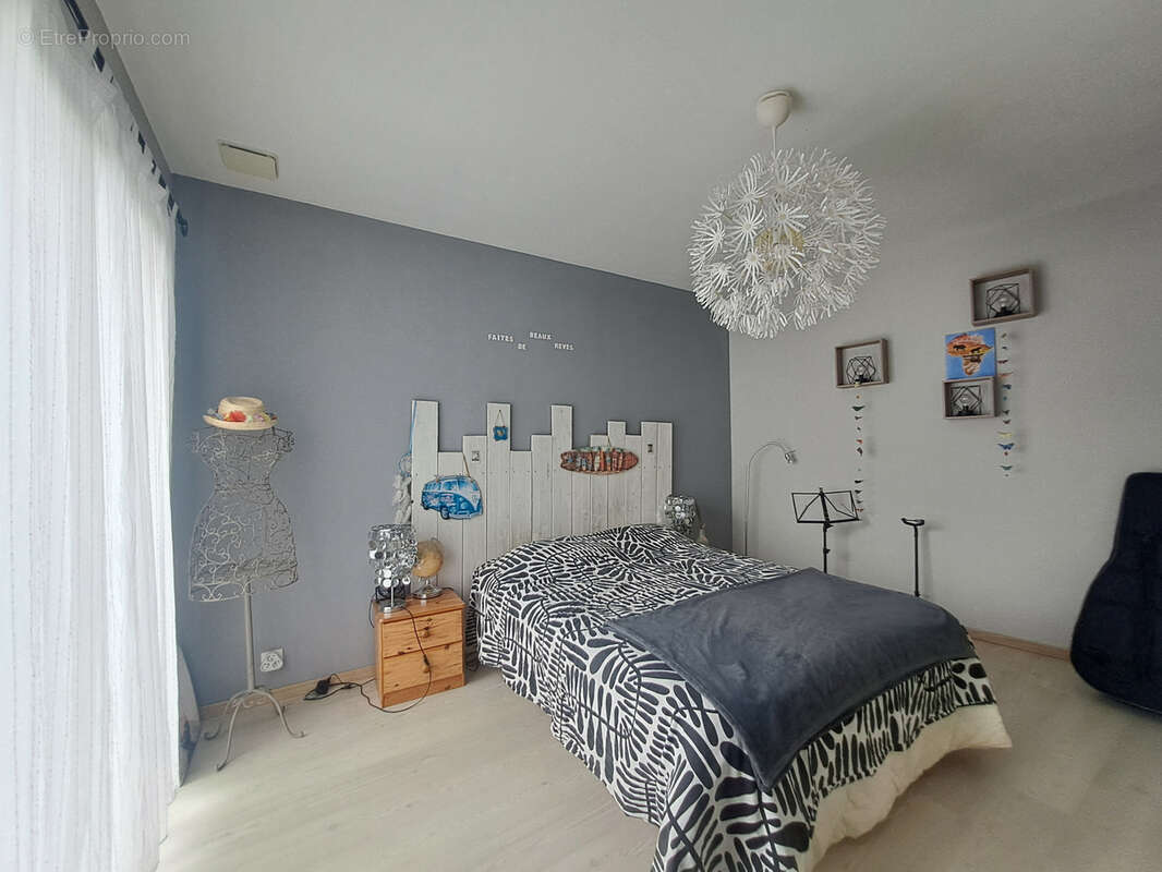 Maison à LA TURBALLE