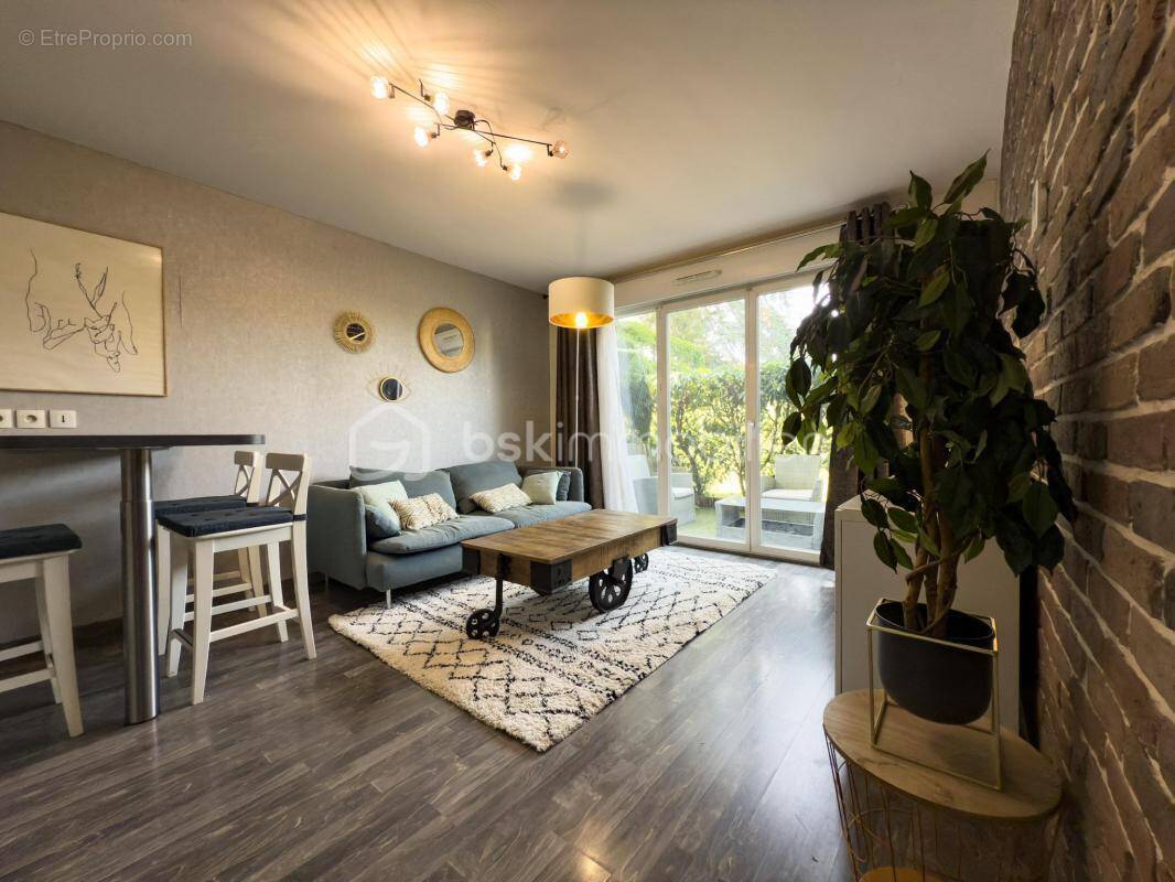 Appartement à SEYNOD