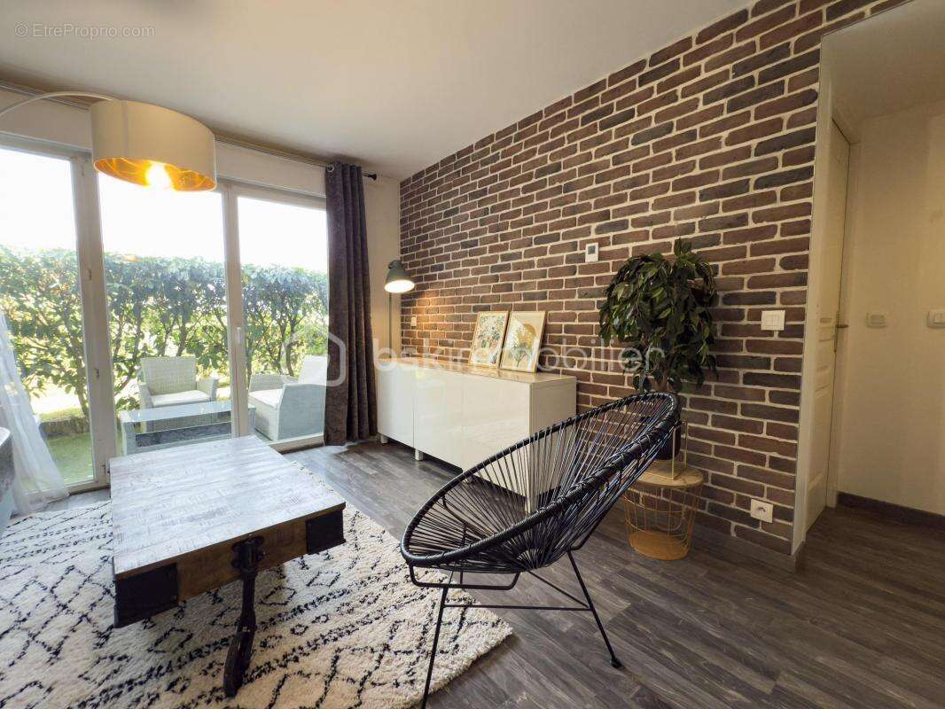 Appartement à SEYNOD