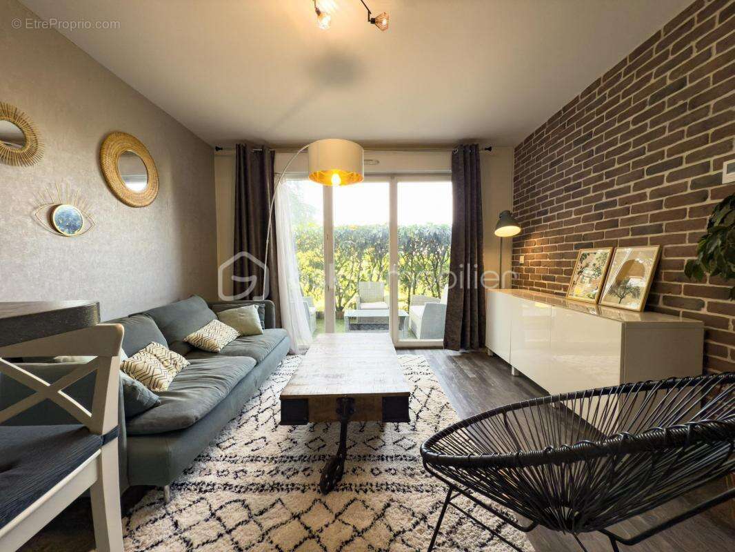 Appartement à SEYNOD