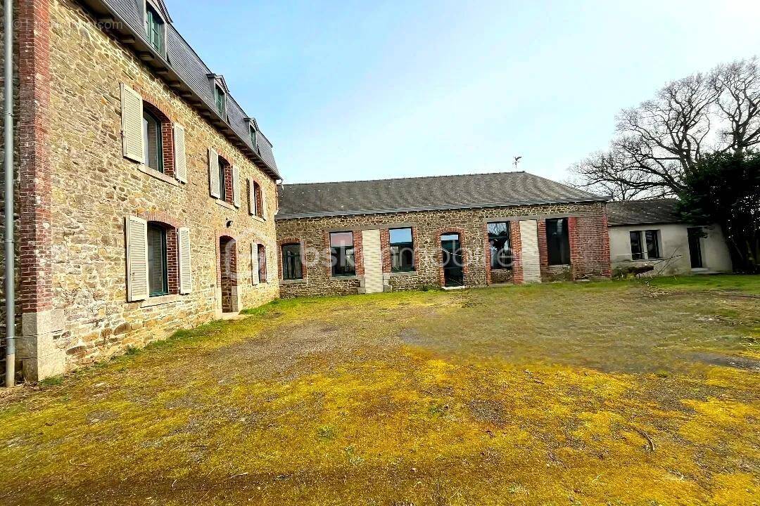 Maison à LA GUERCHE-DE-BRETAGNE