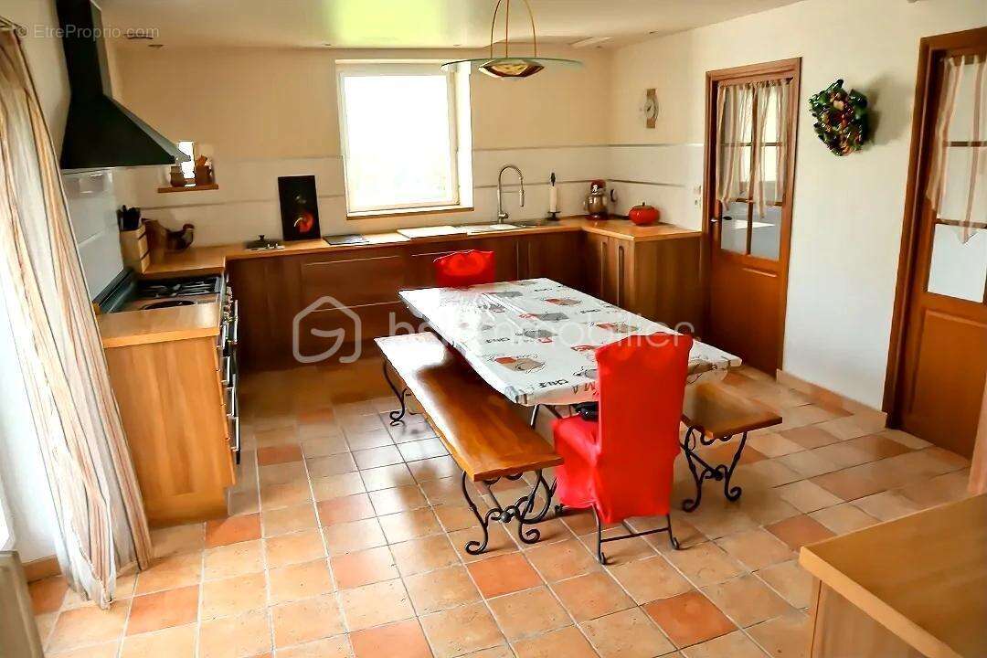 Maison à LA GUERCHE-DE-BRETAGNE