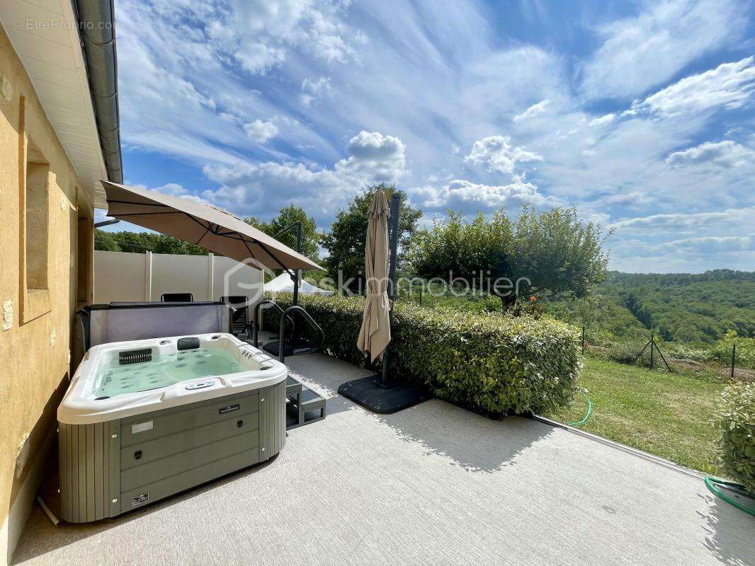 Maison à SAINT-ANDRE-D&#039;ALLAS