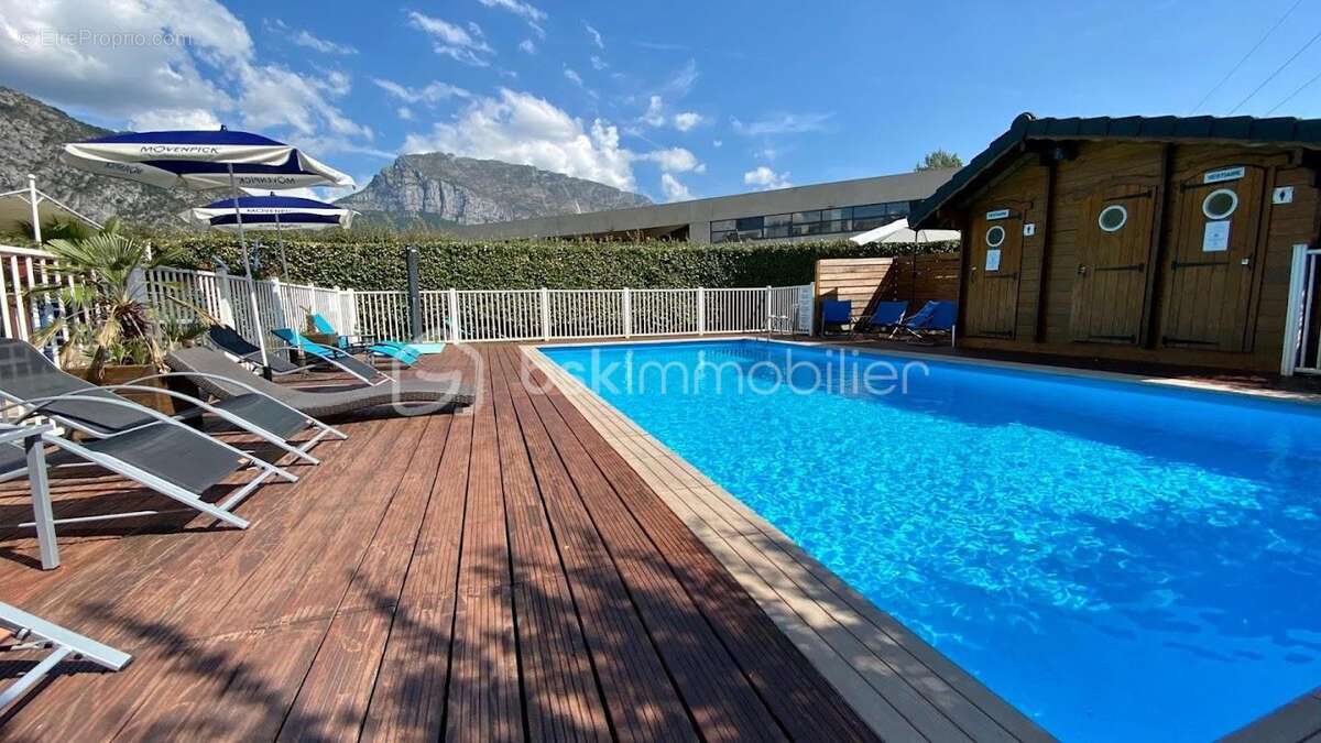 Commerce à FONTANIL-CORNILLON