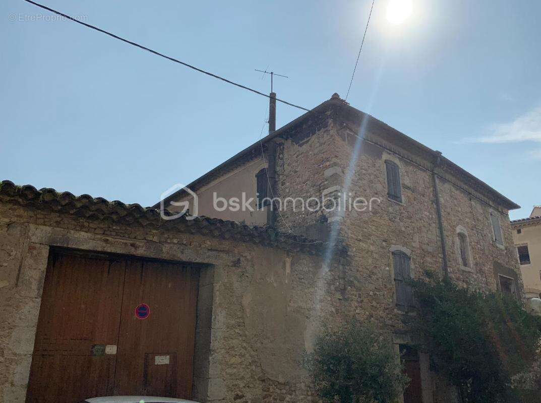 Appartement à LEZAN