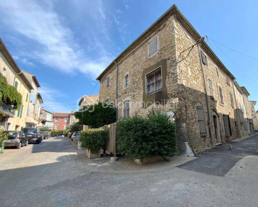 Appartement à LEZAN