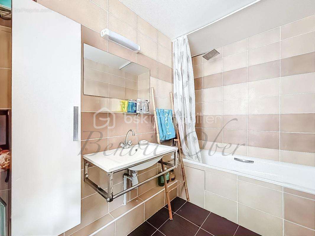 Maison à BONNEUIL-SUR-MARNE