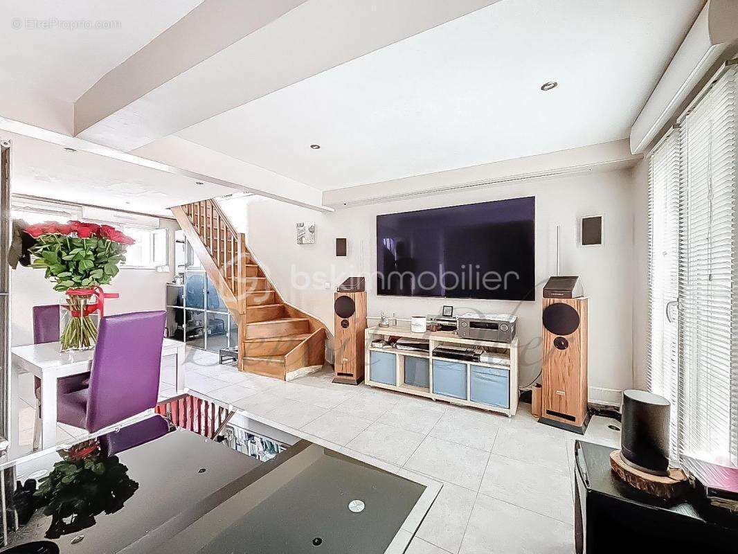 Maison à BONNEUIL-SUR-MARNE