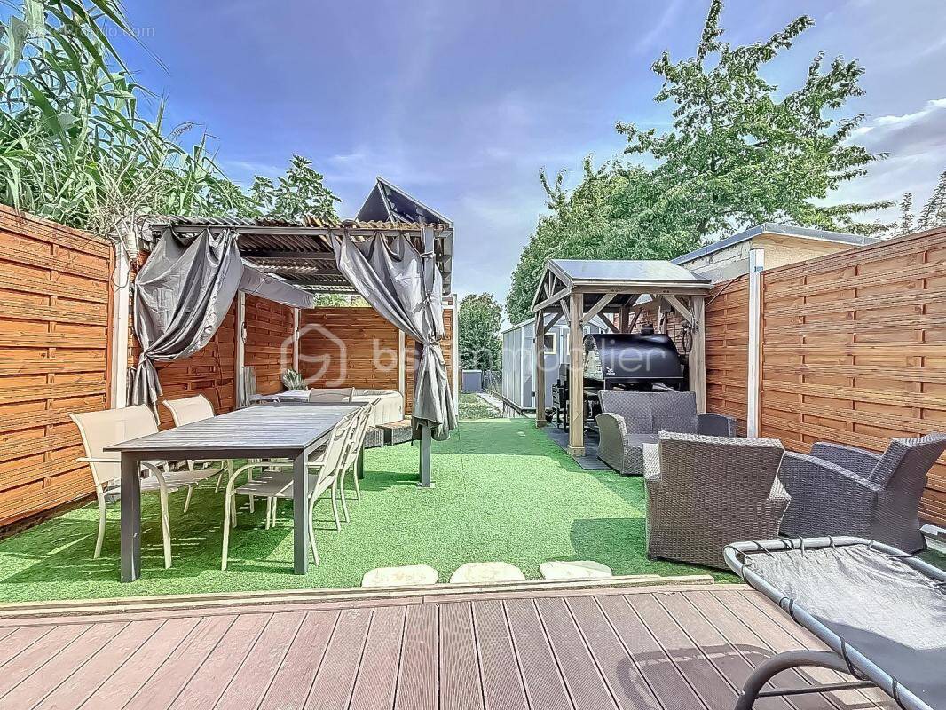 Maison à BONNEUIL-SUR-MARNE