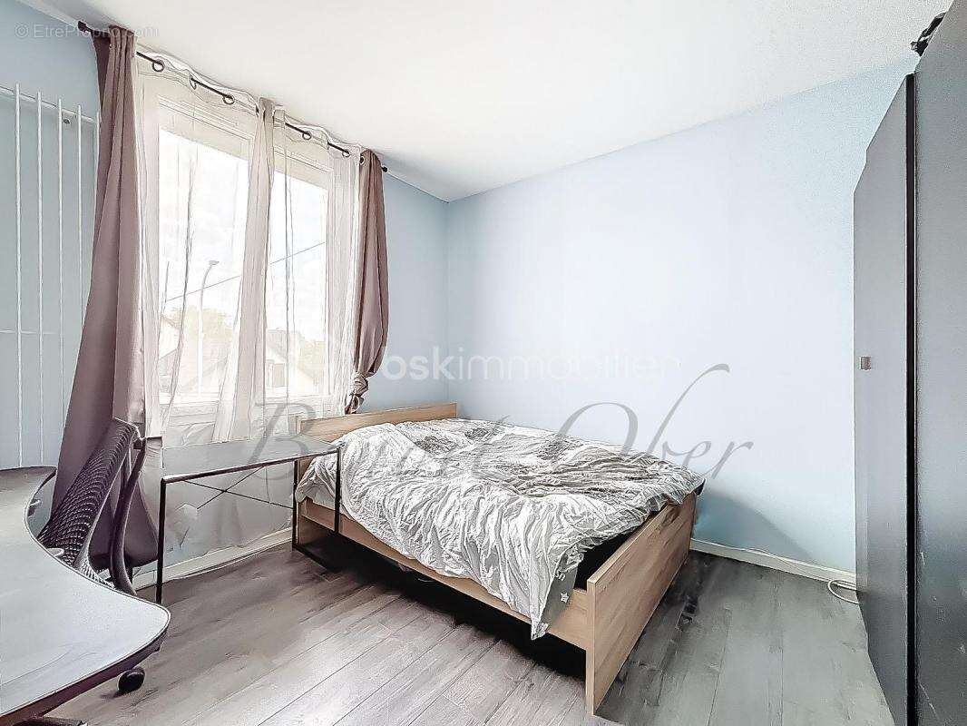 Maison à BONNEUIL-SUR-MARNE