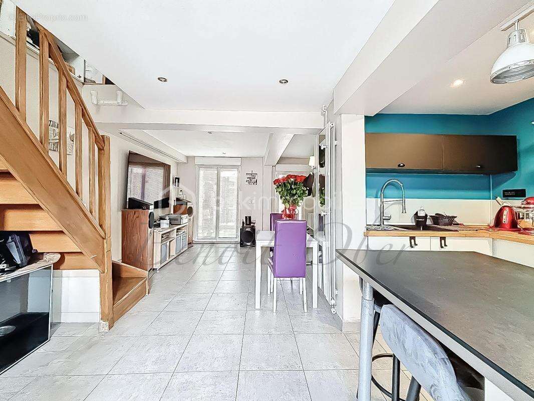 Maison à BONNEUIL-SUR-MARNE