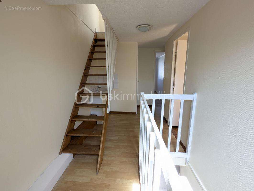 Appartement à EQUEURDREVILLE-HAINNEVILLE