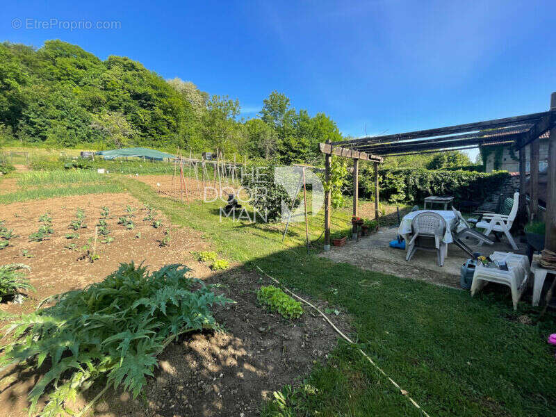 Maison à LONGEAU-PERCEY