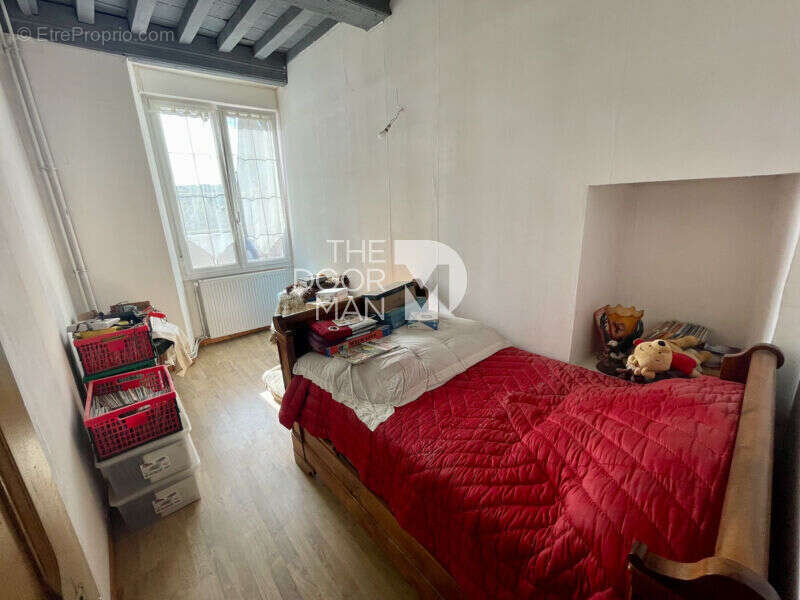 Maison à LONGEAU-PERCEY