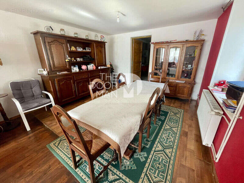 Maison à LONGEAU-PERCEY