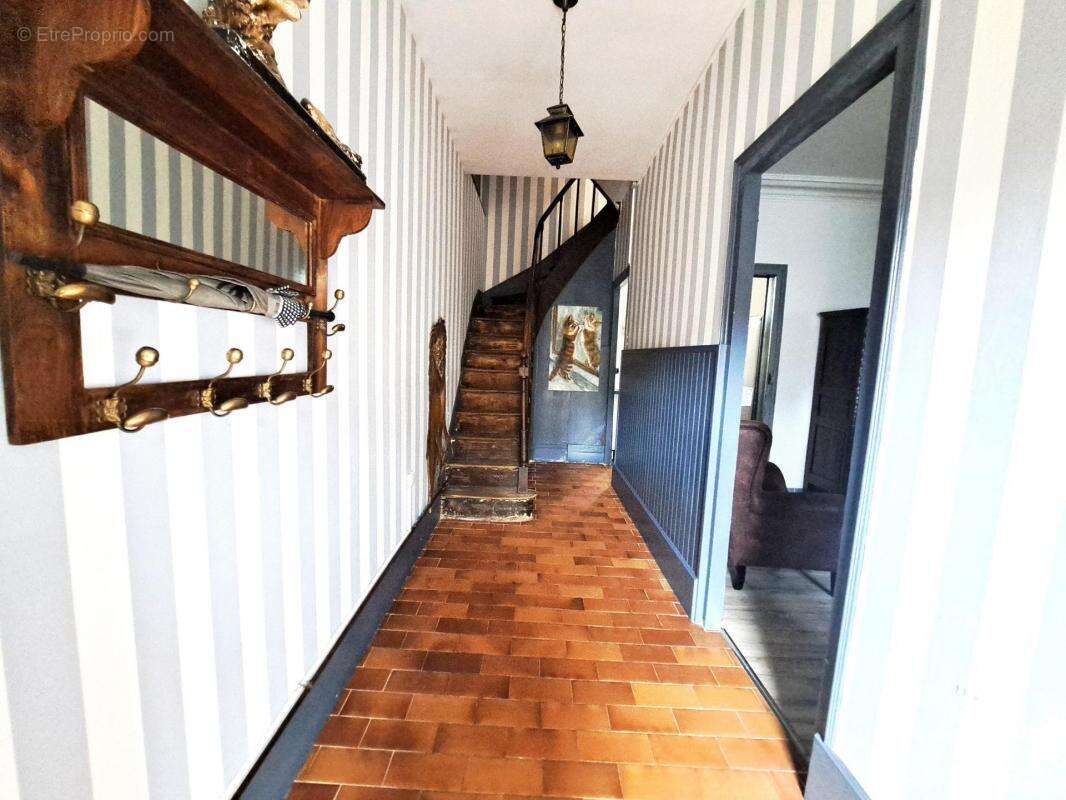 Maison à MOULINS-LA-MARCHE