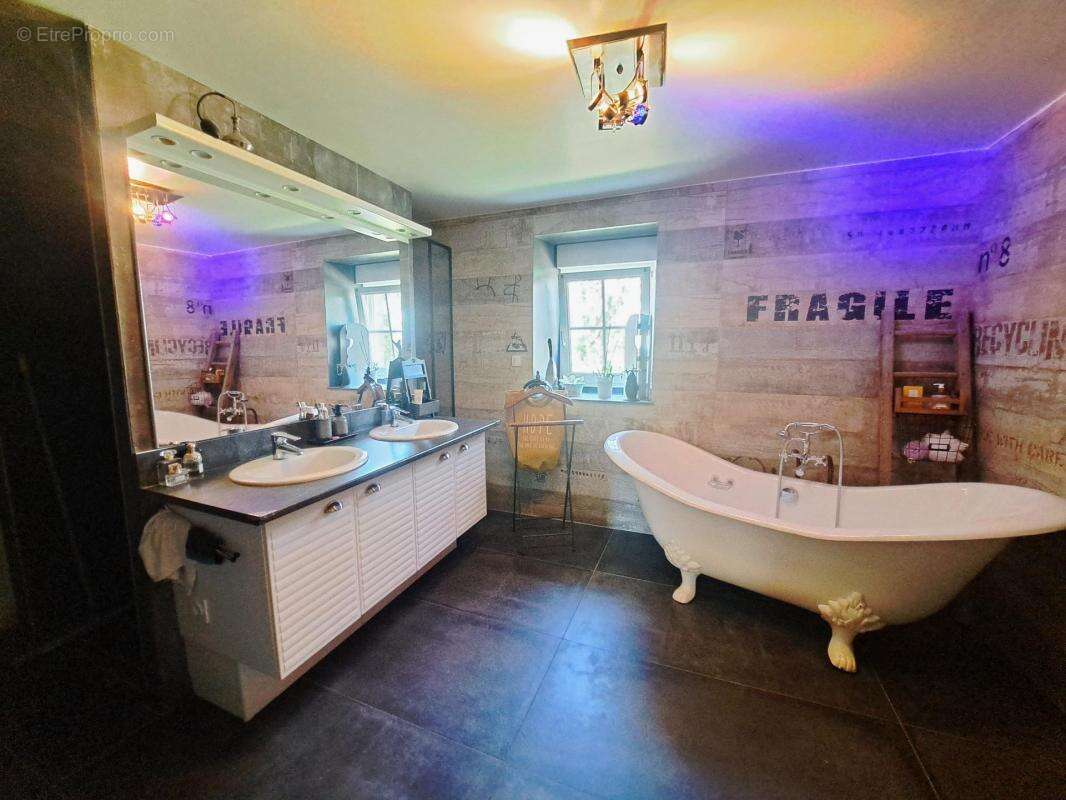 Maison à OISSEAU-LE-PETIT