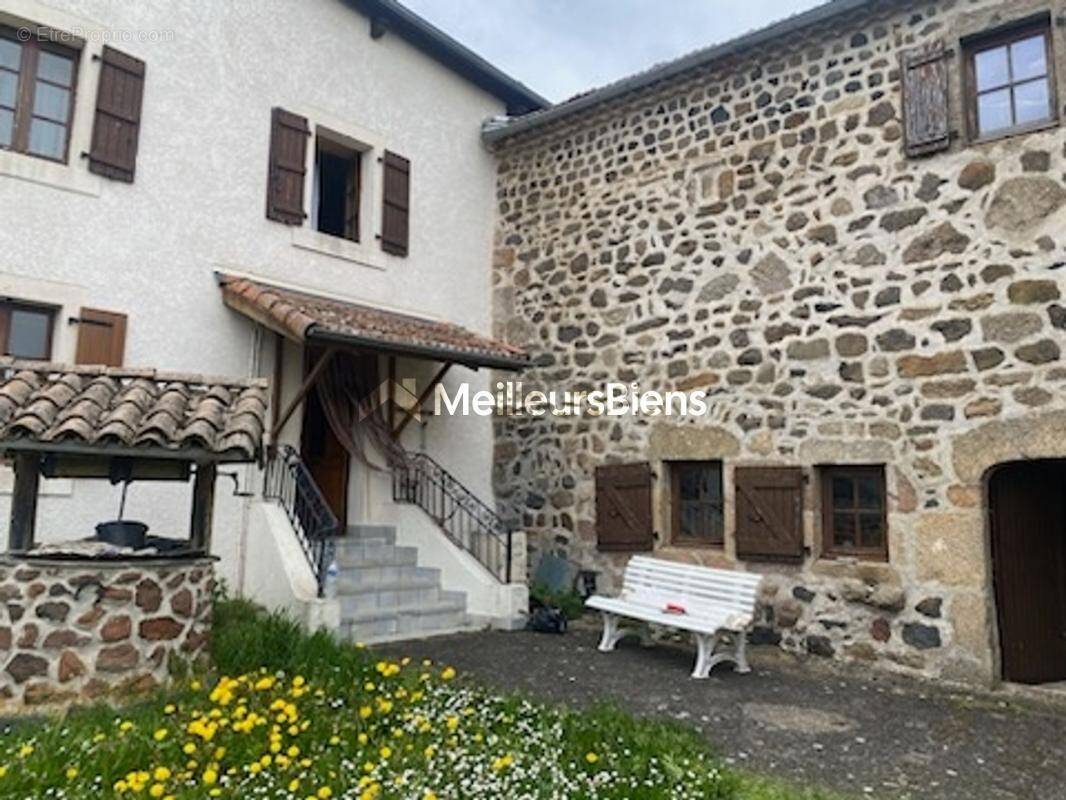 Maison à SAINT-ETIENNE-DU-VIGAN