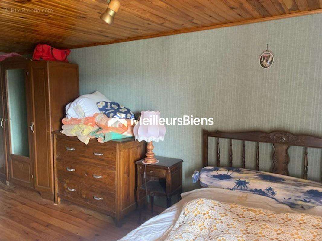 Maison à SAINT-ETIENNE-DU-VIGAN