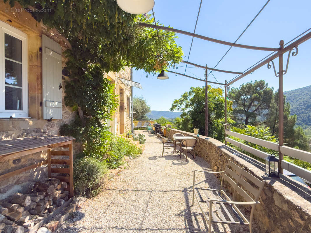 Maison à DUNIERE-SUR-EYRIEUX