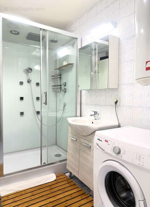 Appartement à SAINT-DENIS