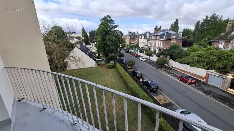 Appartement à SAINT-QUENTIN