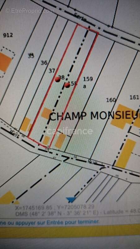 Terrain à BELLECHAUME