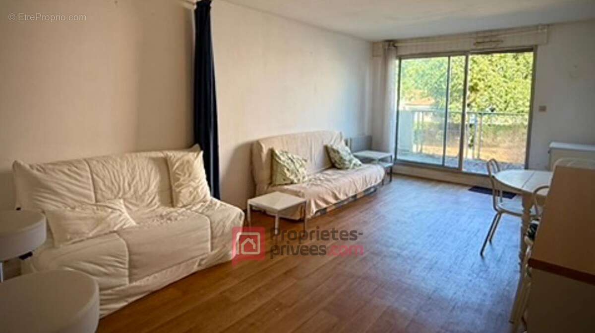 Appartement à VAUX-SUR-MER