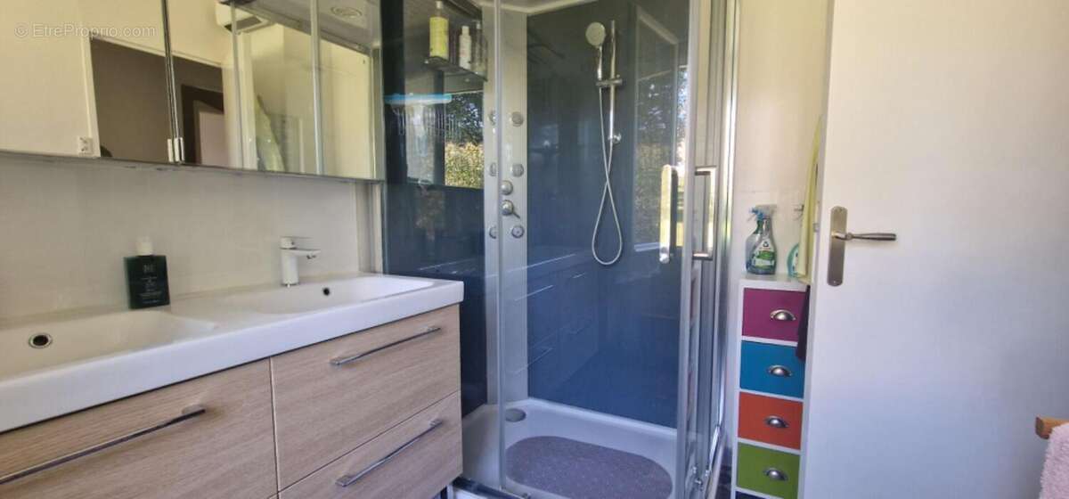 Maison à CHATEAU-L&#039;EVEQUE