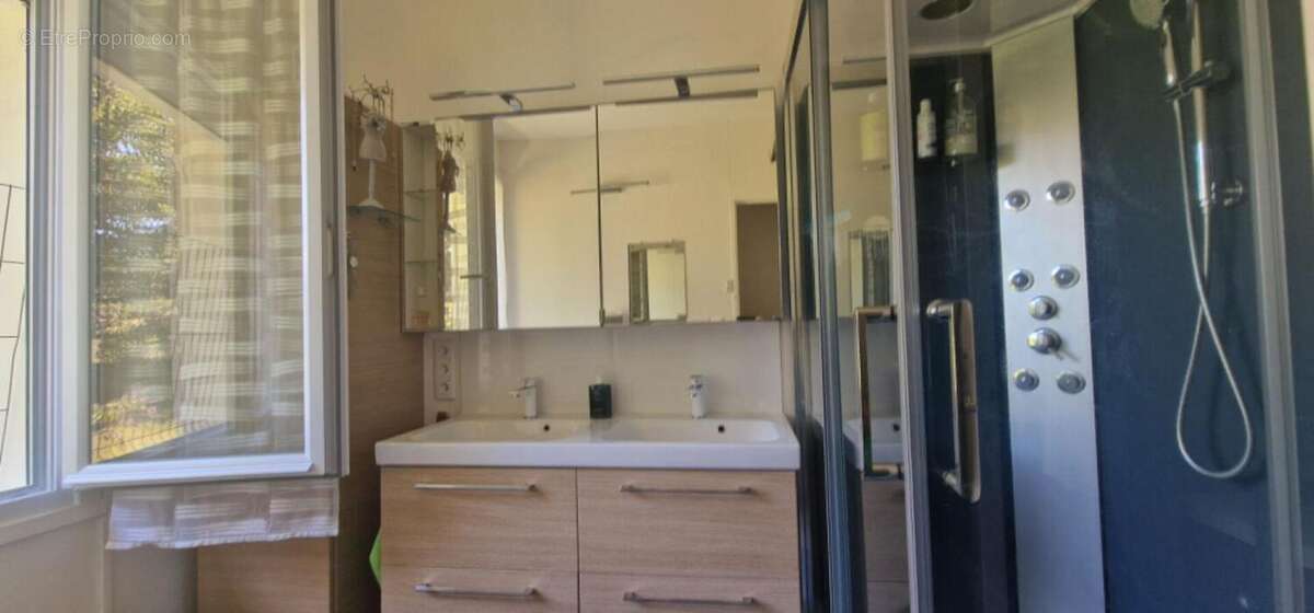 Maison à CHATEAU-L&#039;EVEQUE