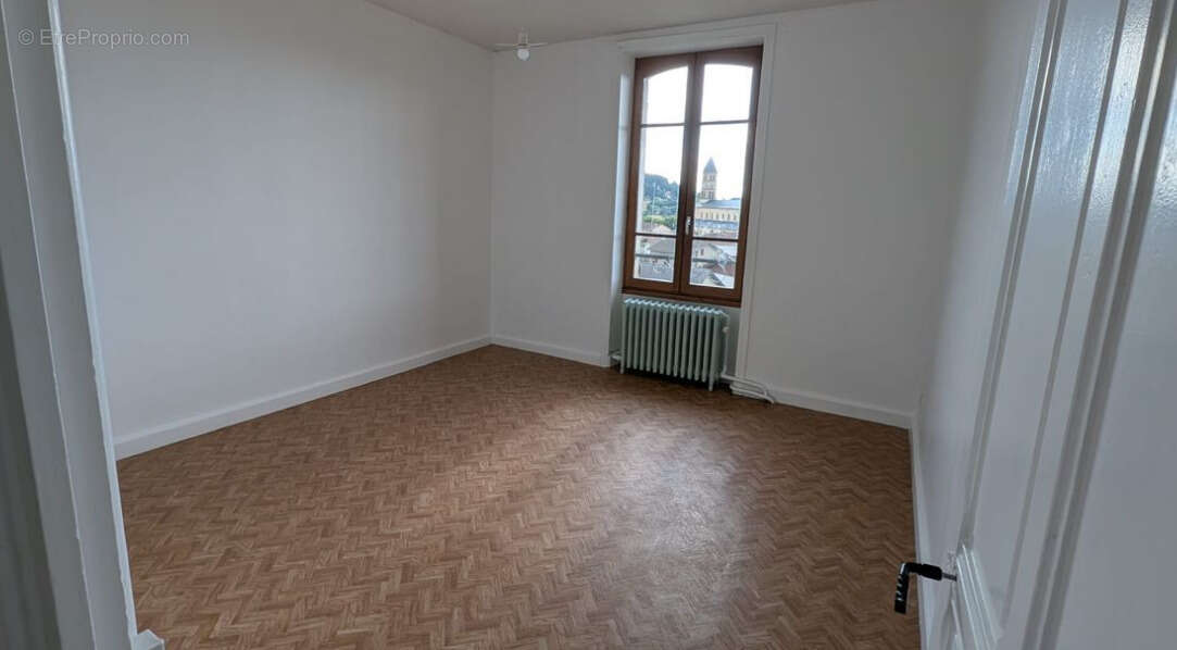 Maison à CHAUFFAILLES