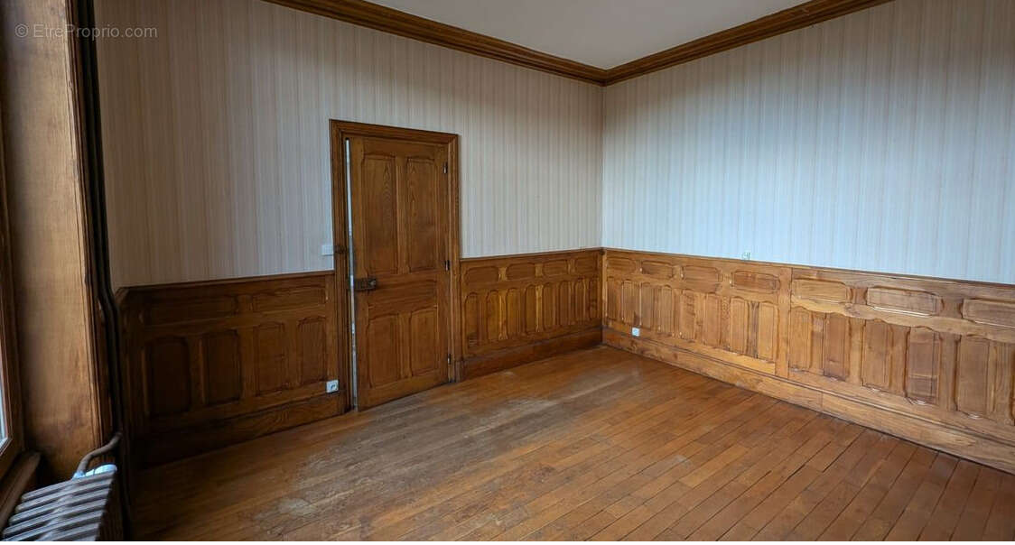 Maison à CHAUFFAILLES