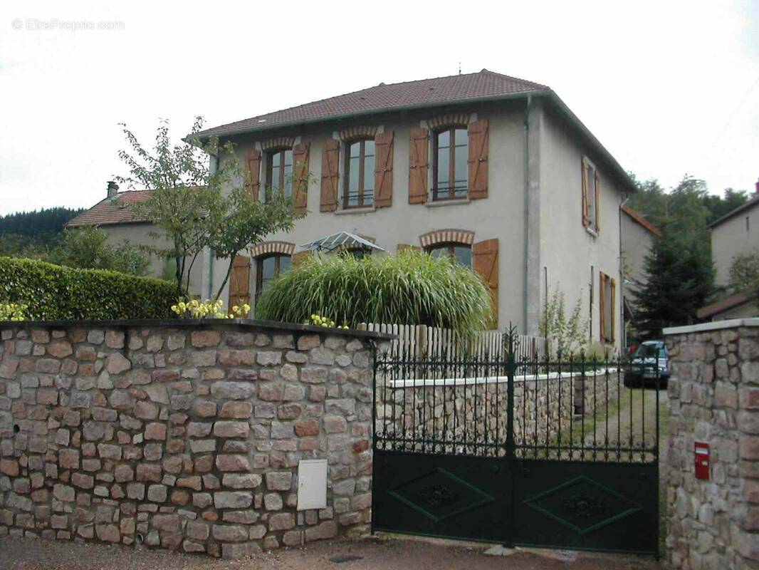 Maison à CHAUFFAILLES